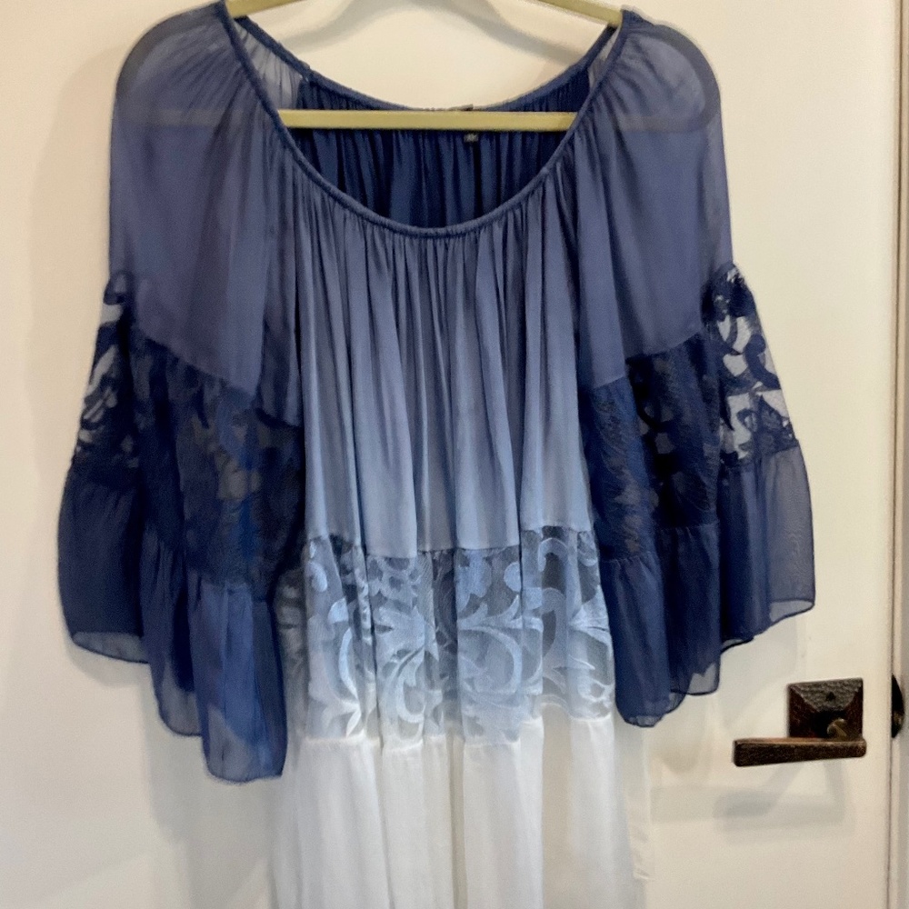 M Made in Italy lined Silk Blend Blue/White Pullover Blouse w/Bell Sleeves-L